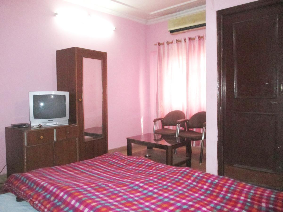 Hotel Shiv Palace Dehradun Ngoại thất bức ảnh